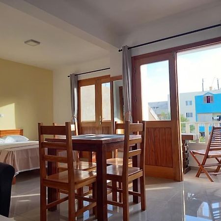 One Cozy Bedroom - Studio In 산타 마리아 외부 사진
